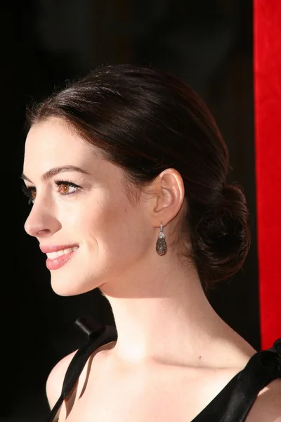 Anne Hathaway — Stok Foto