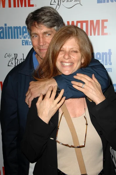Eric Roberts and Eliza Roberts at the farewell party for final season of 'The L Word'. Cafe La Boheme, West Hollywood, CA. 03-03-09 — Stockfoto
