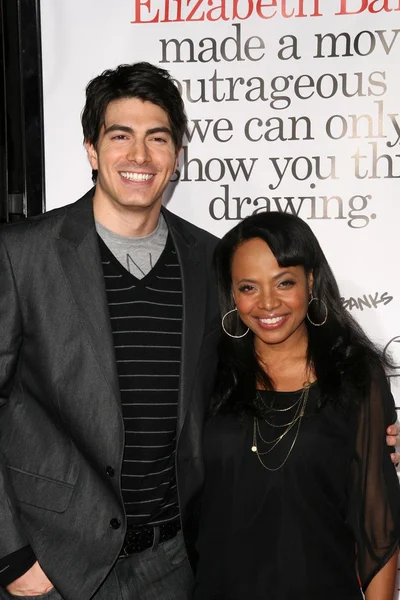 Brandon Routh, Gina Ravera — Foto Stock