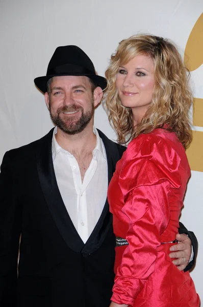 Jennifer pokrzywy i kristian bush — Zdjęcie stockowe