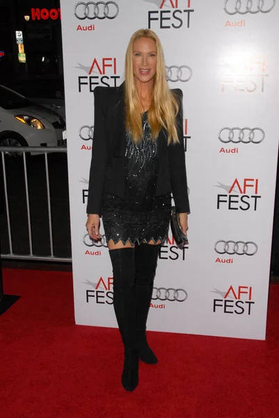 Kelly Lynch at the AFI Fest 2009 Closing Night Gala Screening of A Single Man, Chinese Theater, Hollywood, CA. 11-05-09 — Stock Photo, Image