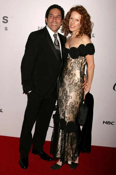 Oscar Nunez et sa femme Carla — Photo