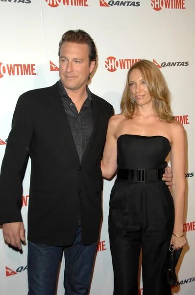 John Corbett e Toni Collette — Foto Stock