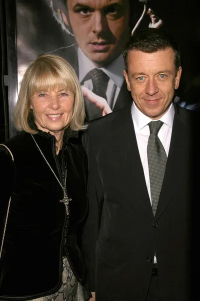 Caroline graham och peter morgan — Stockfoto