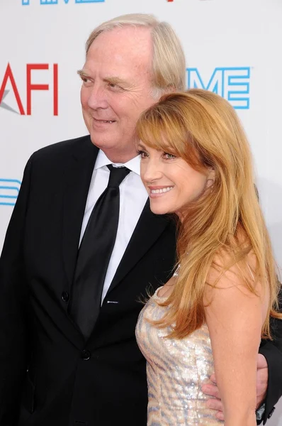James Keach and Jane Seymour at the 37th Annual AFI Lifetime Achievement Awards. Sony Pictures Studios, Culver City, CA. 06-11-09 — Stock Photo, Image