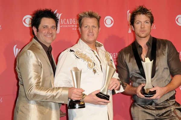 Rascal Flatts Στην Αίθουσα Τύπου Στην 44Η Ετήσια Ακαδημία Της — Φωτογραφία Αρχείου