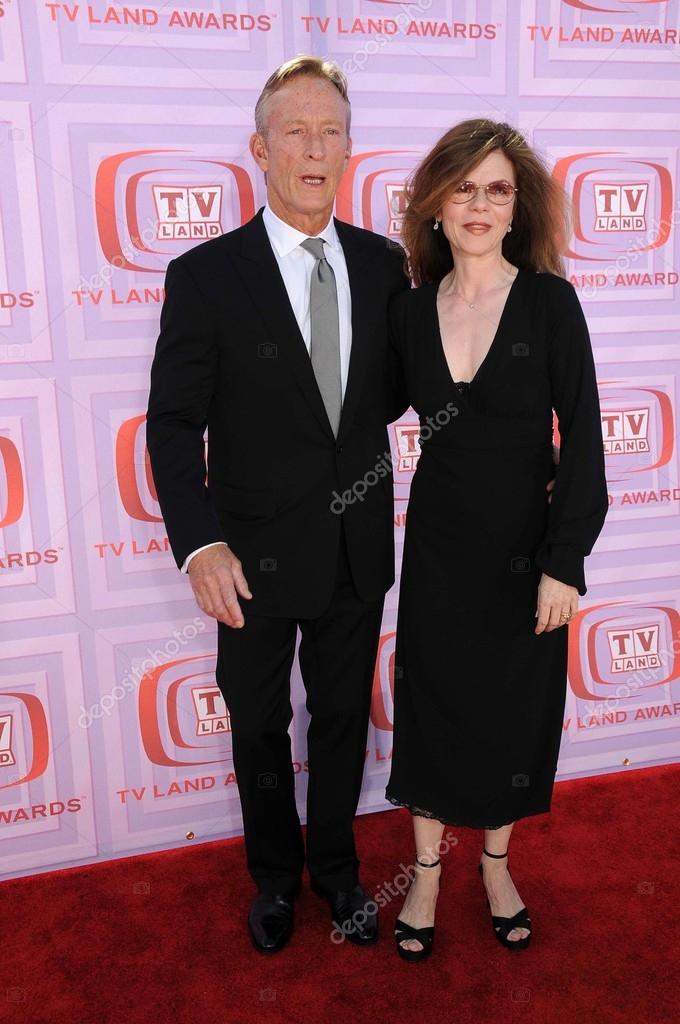 Ted Shackelford and wife Stock Editorial Photo © s_bukley