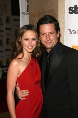 Jennifer Love Hewitt