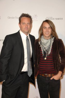 Matthew perry ve tim myers