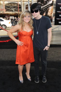Shawn johnson ve mitchel musso