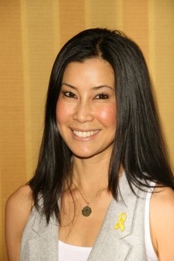 Lisa Ling kadın şebekenin 2009 ilham kadar adım, öğle yemeği Ödülleri. Beverly Wilshire Four Seasons Hotel, Beverly Hills, Ca. 06-05-09