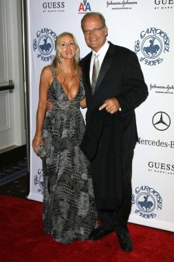 Camille grammer ve kelsey grammer