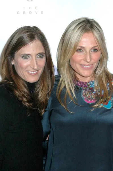 Nicole Miller Maloney and Jamie Tisch — ストック写真