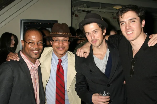 Howard Green y Clinton H. Wallace con Chris Blasman y Sasha Krane en la proyección VIP de 'Machete Joe'. Paramount Studios, Hollywood, CA. 01-30-09 — Foto de Stock