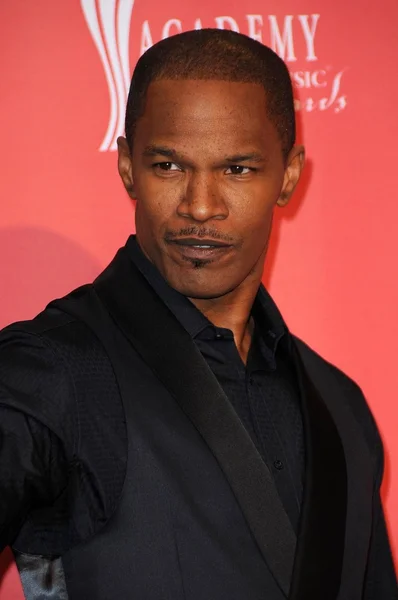 Jamie Foxx en la sala de prensa de los 44º Premios Anuales de la Academia de Música Country. MGM Grand Garden Arena, Las Vegas, NV. 04-05-09 —  Fotos de Stock