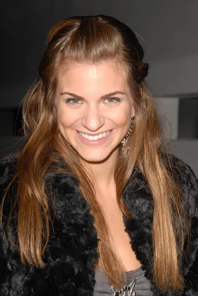 Rachel mccord fläckig på gatan. Melrose blvd, west hollywood, ca. 10-12-09 — Stockfoto