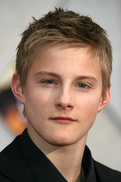 Alexander Ludwig at the Los Angeles Premiere of Race To Witch Mountain. El Capitan Theatre, Hollywood, CA. 03-11-09 — Stock Photo, Image