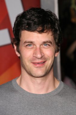 Tom Everett Scott