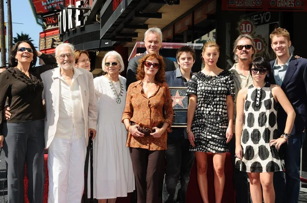 Susan Sarandon with Tim Robbins and family — Stock Photo, Image