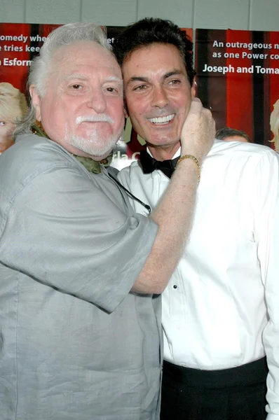 Marty Ingels and Tyrone Power Jr. at the Opening of 'Third Eye Blonde'. Malibu Stage Company, Malibu, CA. 08-30-08 — 图库照片