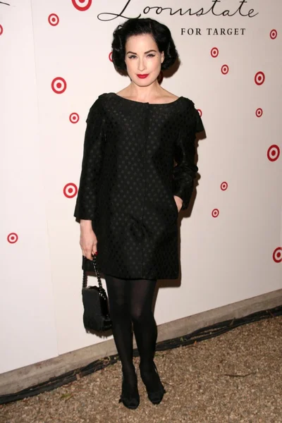 Dita Von Teese at the Debut of Loomstate for Target. Big Red Sun, Venice, CA. 04-14-09 — Stockfoto