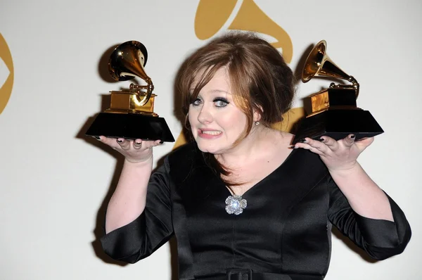 Adele en la sala de prensa de los Premios GRAMMY Anuales 51. Staples Center, Los Ángeles, CA. 02-08-09 — Foto de Stock