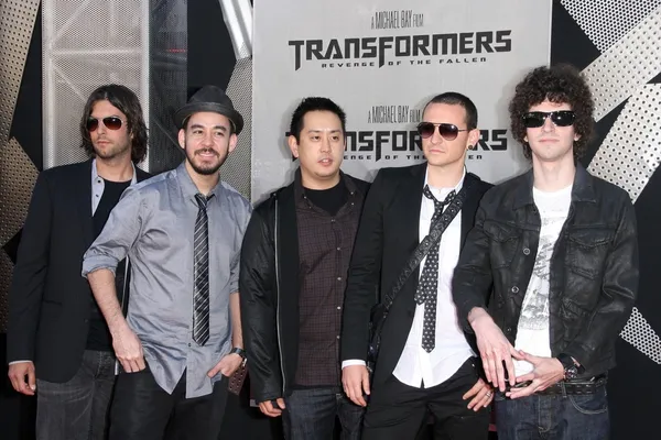 Linkin Park at the Los Angeles Premiere of 'Transformers Revenge of the Fallen'. Mann Village Theatre, Westwood, CA. 06-22-09 — Zdjęcie stockowe