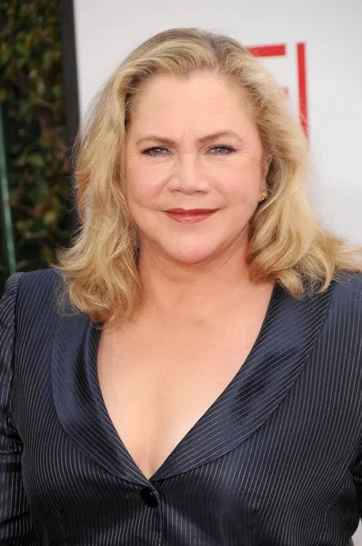 Kathleen turner op de 37ste jaarlijkse afi Carrièreprijs awards. Sony pictures studios, culver city, ca. 06-11-09 — Stockfoto