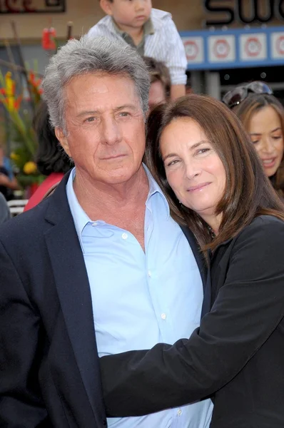 Dustin Hoffman e Lisa Gottsegen — Foto Stock