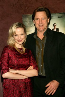 Pell James ve Bill Pullman