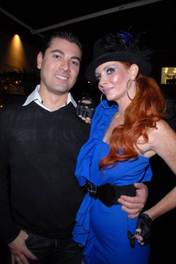 Bill fiyat phoebe fiyat için ünlü doğum günü partisinde bakho ve phoebe. Coco deville, west hollywood, ca. 09-29-09