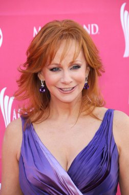 Reba Mcentire