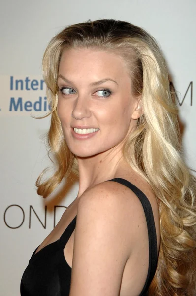 Joanie Dodds at the Children Mending Hearts Gala. House Of Blues, Hollywood, CA. 02-18-09 — Stockfoto