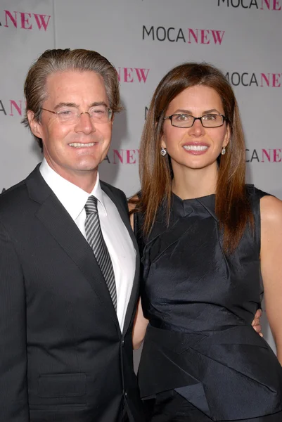 Kyle MacLaughlin y su esposa en la Gala del Nuevo 30º Aniversario de MOCA, MOCA Grand Avenue, Los Angeles, CA. 11-14-09 — Foto de Stock