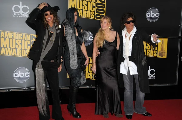 Aerosmith en los American Musica Awards 2008. Nokia Theatre, Los Ángeles, CA. 11-23-08 — Foto de Stock