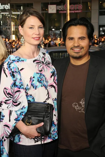 Brie Shaffer y Michael Pena — Foto de Stock