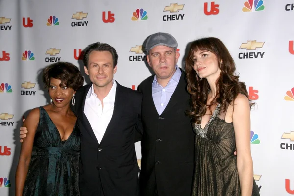 Alfre Woodard and Christian Slater with Mike OMalley and Saffron Burrows at the premiere party for My Own Worst Enemy. Craft, Los Angeles, CA. 10-04-08 — Stock Photo, Image