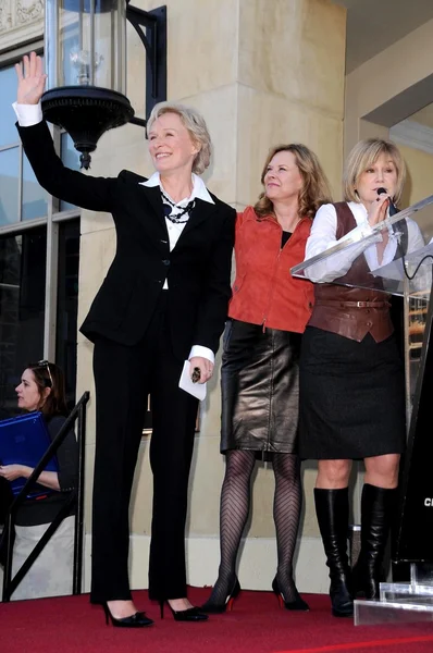 Glenn Close con Jobeth Williams y Mary Kay Place — Foto de Stock