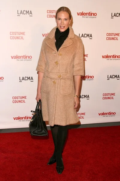 Kelly lynch på västkusten premiären av valentino - den sista kejsaren. LACMA, los angeles, ca. 04-01-09 — Stockfoto