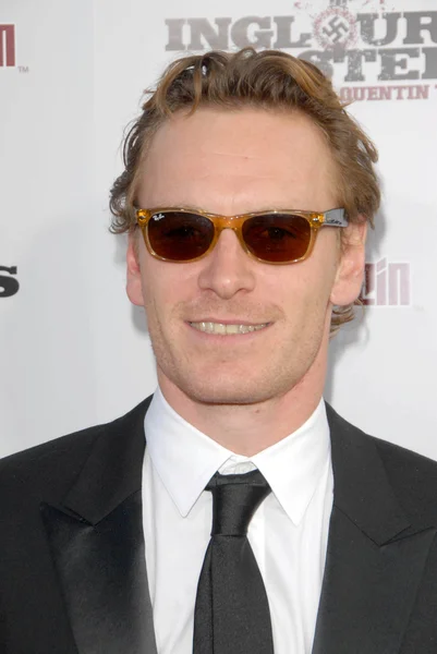 Michael Fassbender at the Los Angeles Premiere of 'Inglourious Basterds'. Grauman's Chinese Theatre, Hollywood, CA. 08-10-09 — Stock Photo, Image