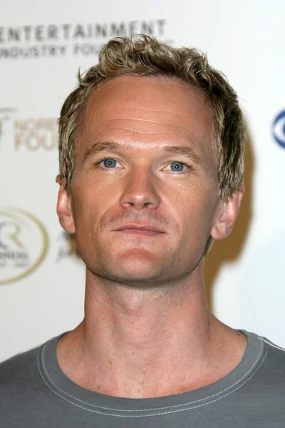 Neil patrick harris stand kadar kanser. Kodak Tiyatrosu, hollywood, ca. 09-05-08 — Stok fotoğraf