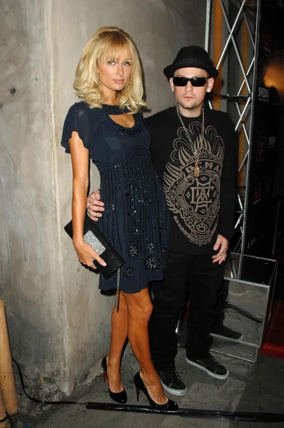 Paris Hilton y Benji Madden — Foto de Stock