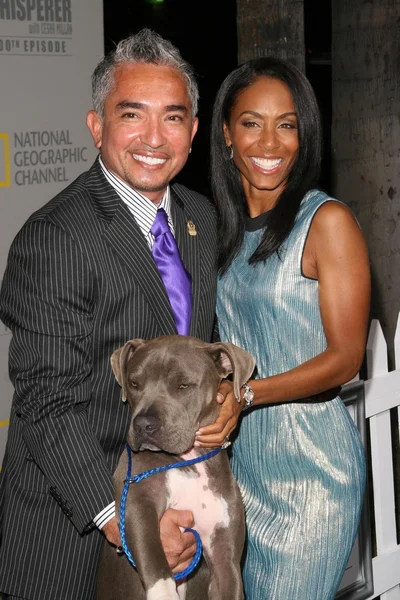 Cesar millan und jada pinkett smith — Stockfoto