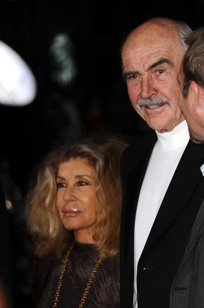 Micheline Roquebrune and Sean Connery — Stok fotoğraf