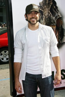 Zachary Levi