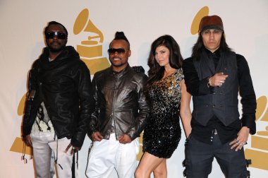 Will.i.am, apl.de.ap, stacy ferguson 'fergie' ve tabu Black eyed peas