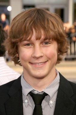 Logan Miller at the World Premiere of 'Ghosts of Girlfriends Past'. Grauman's Chinese Theatre, Hollywood, CA. 04-27-09