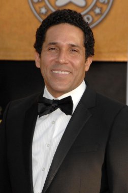 Oscar Nunez at the 15th Annual Screen Actors Guild Awards. Shrine Auditorium, Los Angeles, CA. 01-25-09