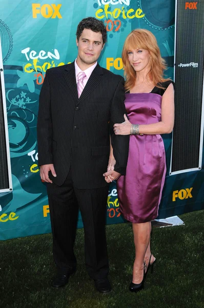 Levi Johnston and Kathy Griffin at the Teen Choice Awards 2009. Gibson Amphitheatre, Universal City, CA. 08-09-09 — Stock Photo, Image