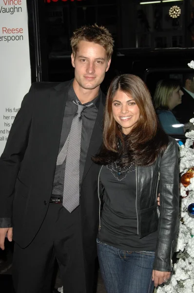 Justin Hartley and Lindsay Hartley — Zdjęcie stockowe